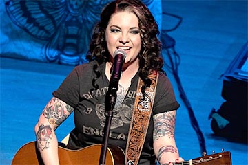 Ashley McBryde - Irving Plaza - NYC Concert - 08/17/2021